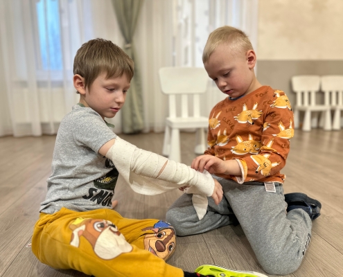 Mazie glābēji- pirmās palīdzības draugi