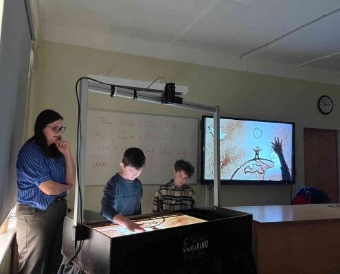 Smilšu maģijas skolā