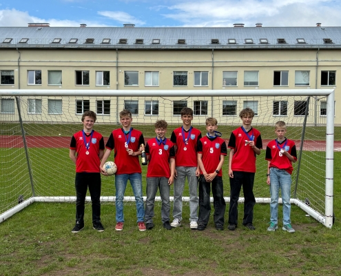 Futbols Cēsīs